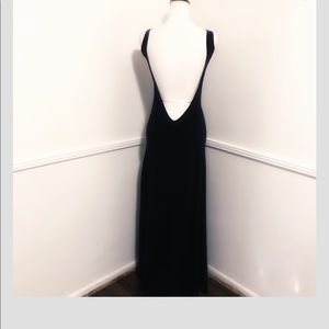 Brandy Melville Dresses - Brandy Melville one size black maxi dress Brandy Melville Dresses - Brandy Melville one size black maxi dress